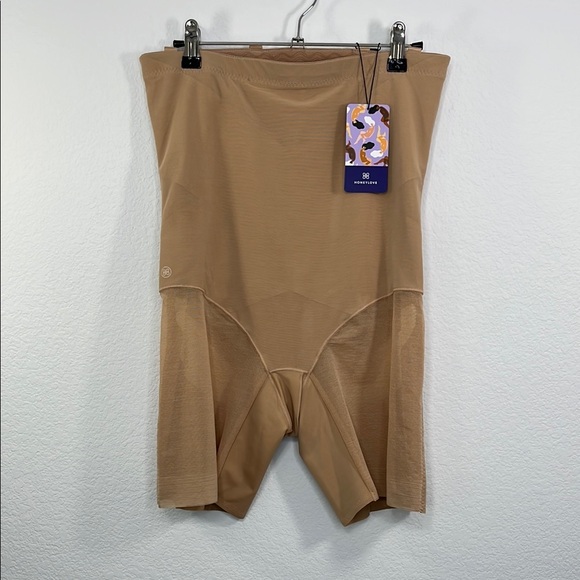 HONEYLOVE NWT Mid-Thigh Bodysuit in‎ Sand size XL Shapewear Sculpting - Picture 2 of 8